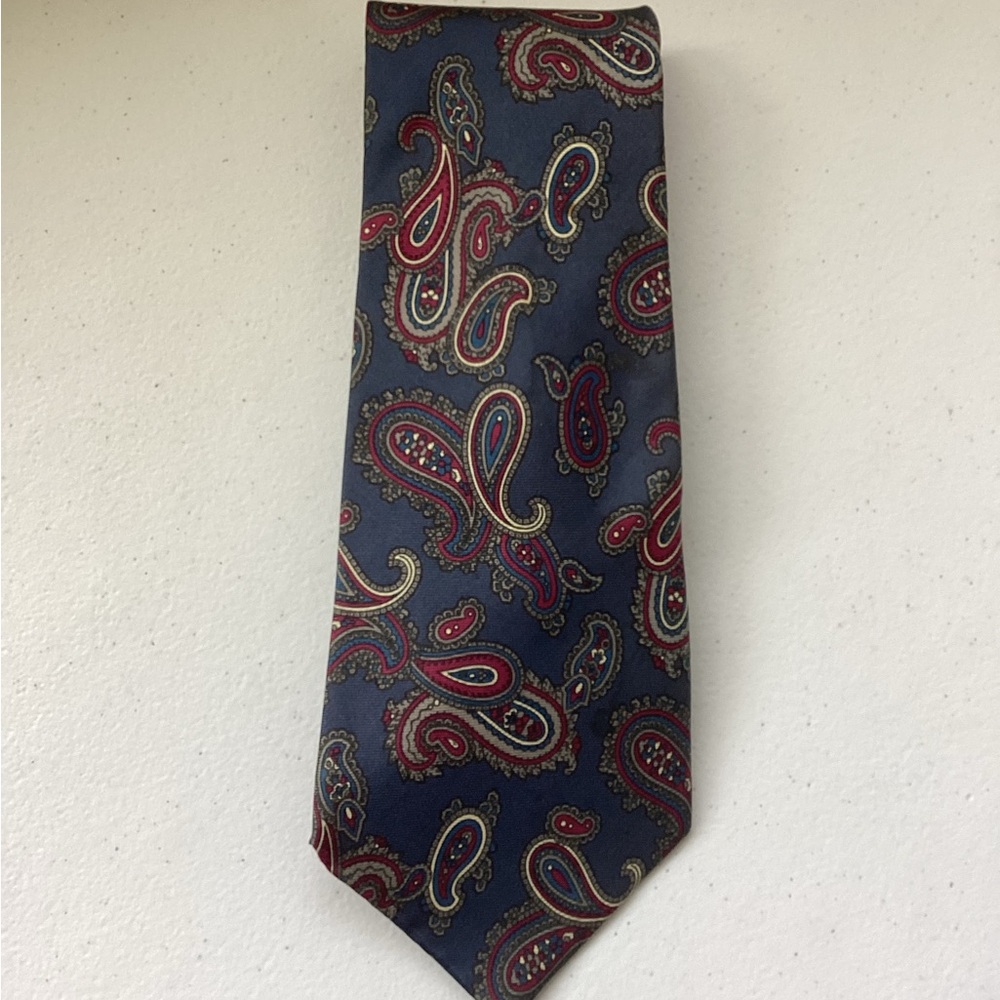 A. Foxx Paisley Silk Tie - Blue and Red. 100% silk 57”x4.75”. Pre-owned.